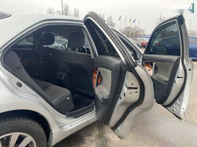 Тойота Камри, объемом двигателя 4.25 л и пробегом 242 тыс. км за 9500 $, фото 14 на Automoto.ua