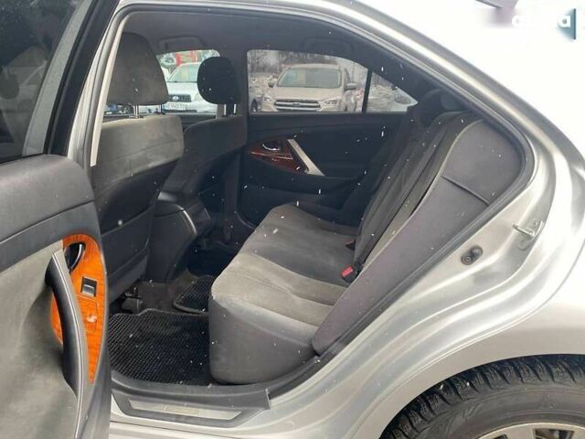 Тойота Камри, объемом двигателя 4.25 л и пробегом 242 тыс. км за 9500 $, фото 8 на Automoto.ua