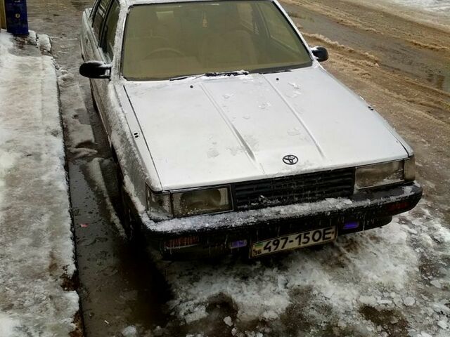 Тойота Камрі, об'ємом двигуна 1.8 л та пробігом 300 тис. км за 1000 $, фото 3 на Automoto.ua