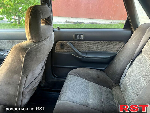 Тойота Камри, объемом двигателя 2 л и пробегом 400 тыс. км за 700 $, фото 12 на Automoto.ua