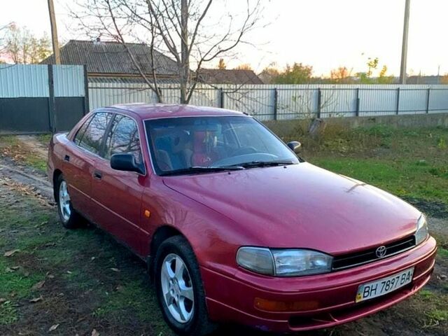 Тойота Камрі, об'ємом двигуна 2.2 л та пробігом 270 тис. км за 1700 $, фото 1 на Automoto.ua