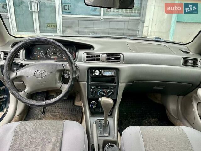 Тойота Камри, объемом двигателя 2.2 л и пробегом 200 тыс. км за 2650 $, фото 13 на Automoto.ua