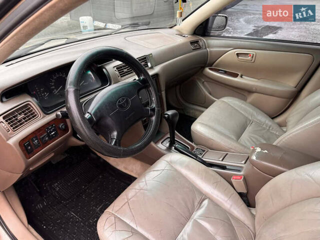 Тойота Камри, объемом двигателя 3 л и пробегом 354 тыс. км за 3200 $, фото 8 на Automoto.ua