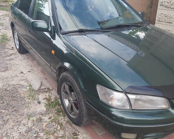 Тойота Камри, объемом двигателя 2.2 л и пробегом 280 тыс. км за 3500 $, фото 2 на Automoto.ua