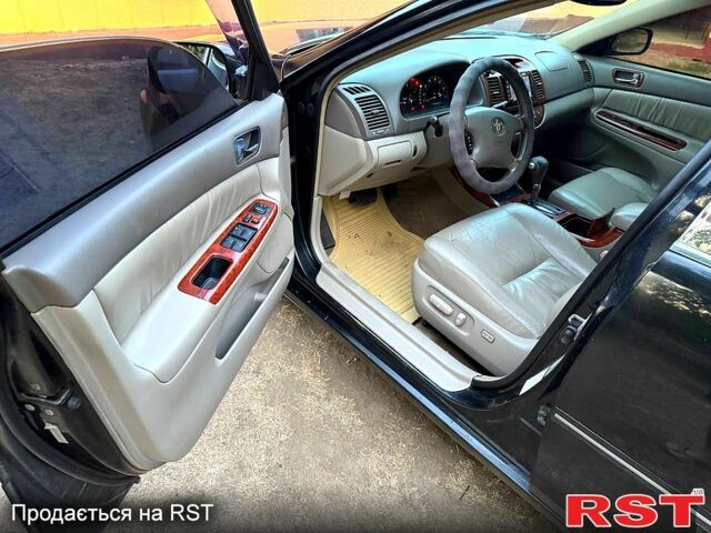 Тойота Камри, объемом двигателя 3 л и пробегом 290 тыс. км за 4300 $, фото 9 на Automoto.ua