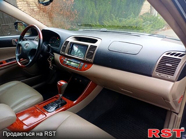 Тойота Камри, объемом двигателя 2.4 л и пробегом 250 тыс. км за 5500 $, фото 12 на Automoto.ua