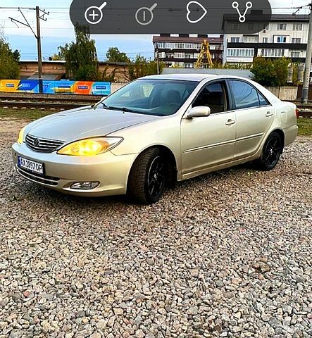 Тойота Камри, объемом двигателя 2.4 л и пробегом 250 тыс. км за 4500 $, фото 3 на Automoto.ua