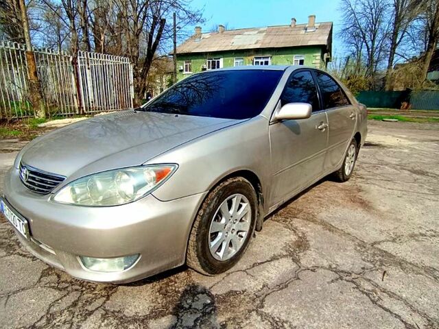 Тойота Камри, объемом двигателя 3 л и пробегом 320 тыс. км за 7000 $, фото 3 на Automoto.ua