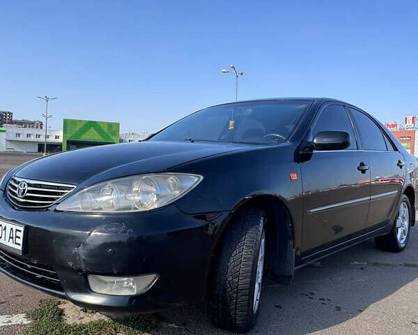 Тойота Камри, объемом двигателя 3 л и пробегом 285 тыс. км за 5499 $, фото 2 на Automoto.ua