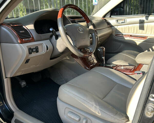Тойота Камри, объемом двигателя 2.4 л и пробегом 260 тыс. км за 6000 $, фото 2 на Automoto.ua