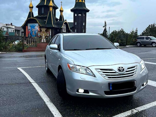 Тойота Камри, объемом двигателя 2.4 л и пробегом 362 тыс. км за 8000 $, фото 6 на Automoto.ua