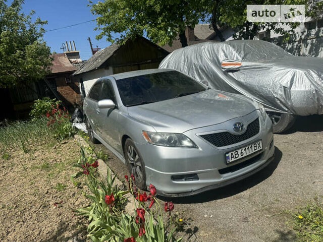 Тойота Камри, объемом двигателя 2.36 л и пробегом 173 тыс. км за 7999 $, фото 2 на Automoto.ua