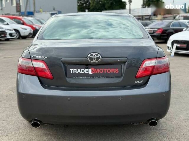 Тойота Камри, объемом двигателя 0 л и пробегом 285 тыс. км за 8690 $, фото 5 на Automoto.ua