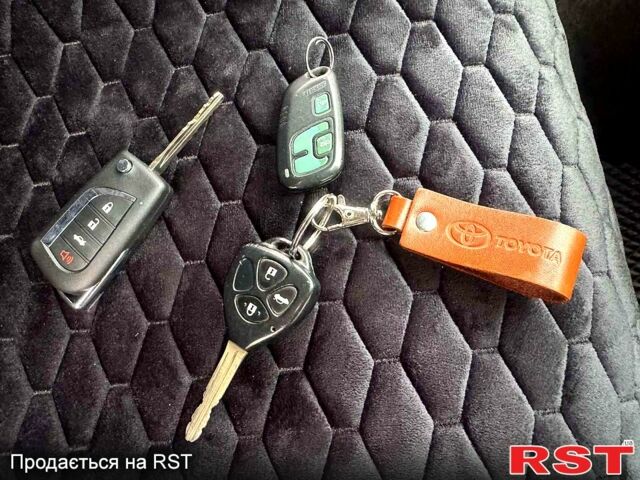 Тойота Камрі, об'ємом двигуна 3.5 л та пробігом 300 тис. км за 9800 $, фото 8 на Automoto.ua