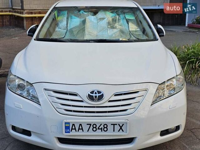 Тойота Камрі, об'ємом двигуна 3.5 л та пробігом 245 тис. км за 10000 $, фото 18 на Automoto.ua