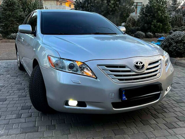 Тойота Камри, объемом двигателя 2.4 л и пробегом 362 тыс. км за 8000 $, фото 9 на Automoto.ua