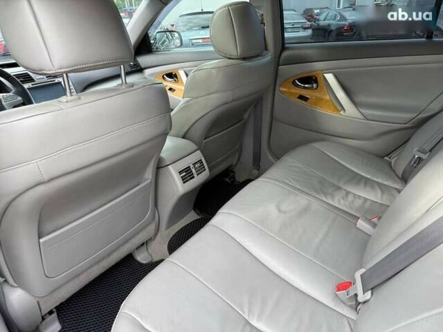 Тойота Камри, объемом двигателя 0 л и пробегом 285 тыс. км за 8690 $, фото 29 на Automoto.ua