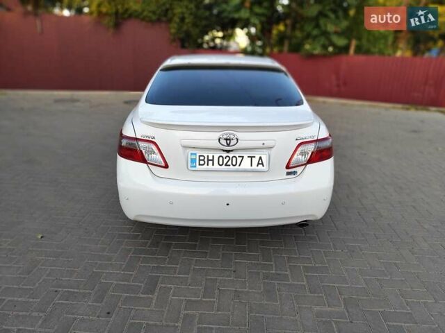 Тойота Камри, объемом двигателя 2.4 л и пробегом 111 тыс. км за 9000 $, фото 3 на Automoto.ua