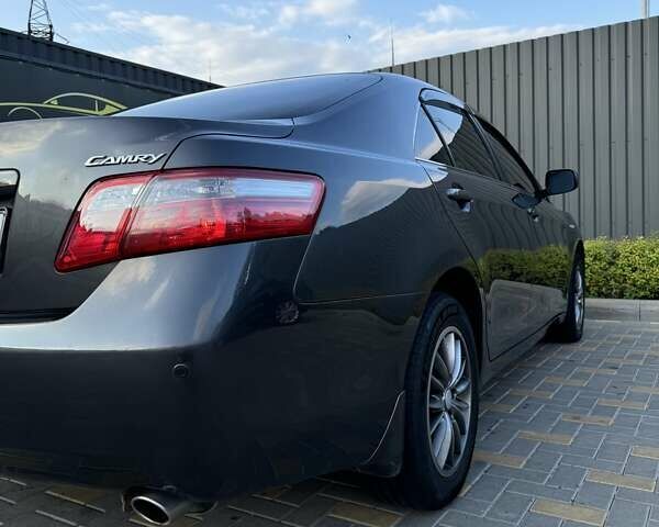 Тойота Камри, объемом двигателя 2.36 л и пробегом 342 тыс. км за 9000 $, фото 2 на Automoto.ua