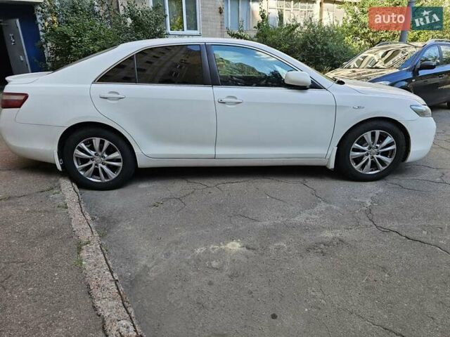 Тойота Камрі, об'ємом двигуна 3.5 л та пробігом 245 тис. км за 10000 $, фото 2 на Automoto.ua