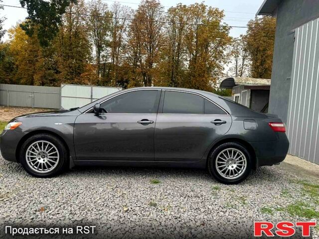 Тойота Камрі, об'ємом двигуна 3.5 л та пробігом 300 тис. км за 9800 $, фото 4 на Automoto.ua