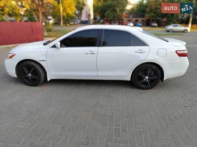 Тойота Камри, объемом двигателя 2.4 л и пробегом 111 тыс. км за 9000 $, фото 2 на Automoto.ua