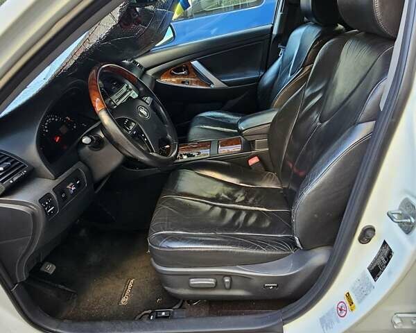 Тойота Камрі, об'ємом двигуна 3.5 л та пробігом 245 тис. км за 10000 $, фото 5 на Automoto.ua