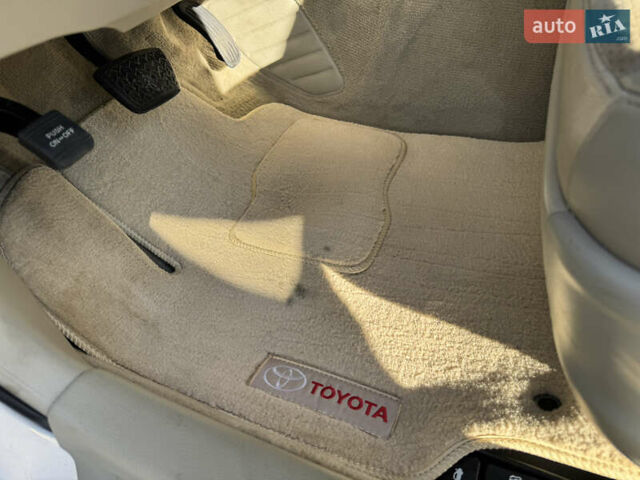 Тойота Камри 2007 в Обухове на Automoto.ua Тойота Камри, объемом двигателя 0 л и пробегом 172 тыс. км за 9700 $, фото 23 на Automoto.ua