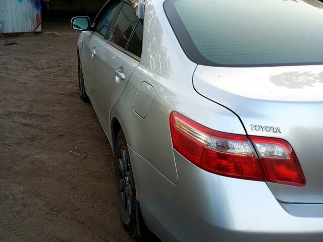 Тойота Камри, объемом двигателя 2.4 л и пробегом 175 тыс. км за 12000 $, фото 2 на Automoto.ua