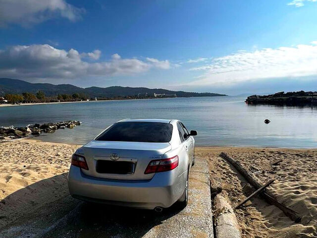 Тойота Камри, объемом двигателя 2.4 л и пробегом 362 тыс. км за 8000 $, фото 7 на Automoto.ua