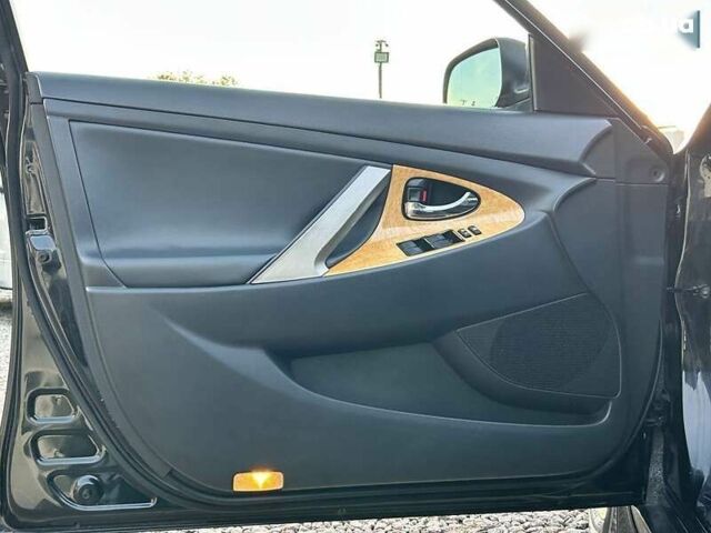 Тойота Камри, объемом двигателя 0 л и пробегом 250 тыс. км за 8100 $, фото 9 на Automoto.ua