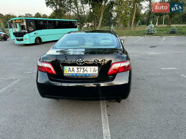 Тойота Камри, объемом двигателя 2.4 л и пробегом 275 тыс. км за 6700 $, фото 2 на Automoto.ua