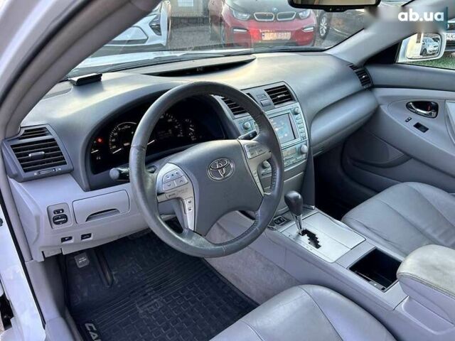 Тойота Камри, объемом двигателя 0 л и пробегом 260 тыс. км за 8700 $, фото 13 на Automoto.ua