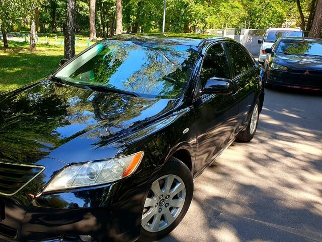 Тойота Камри, объемом двигателя 2.4 л и пробегом 237 тыс. км за 8500 $, фото 1 на Automoto.ua