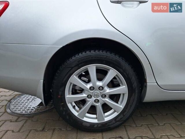 Тойота Камри, объемом двигателя 2.4 л и пробегом 251 тыс. км за 8700 $, фото 14 на Automoto.ua