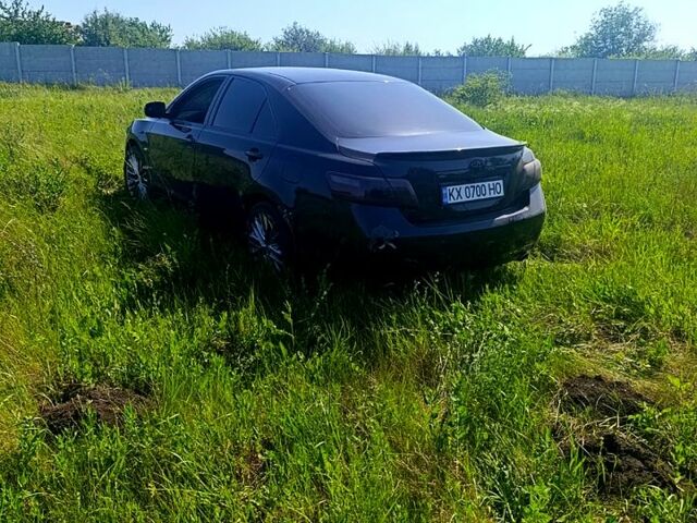 Тойота Камри, объемом двигателя 3.5 л и пробегом 350 тыс. км за 10500 $, фото 1 на Automoto.ua