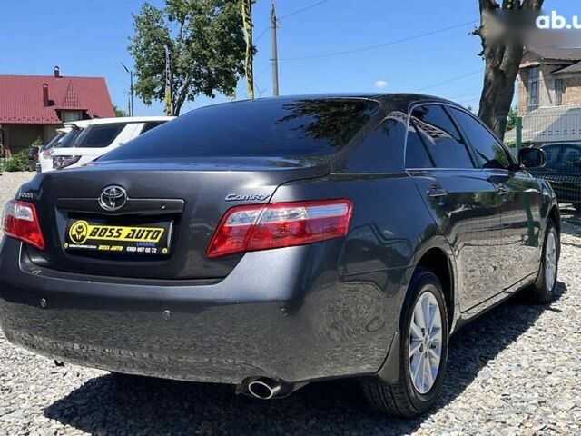 Тойота Камри, объемом двигателя 0 л и пробегом 244 тыс. км за 9200 $, фото 3 на Automoto.ua