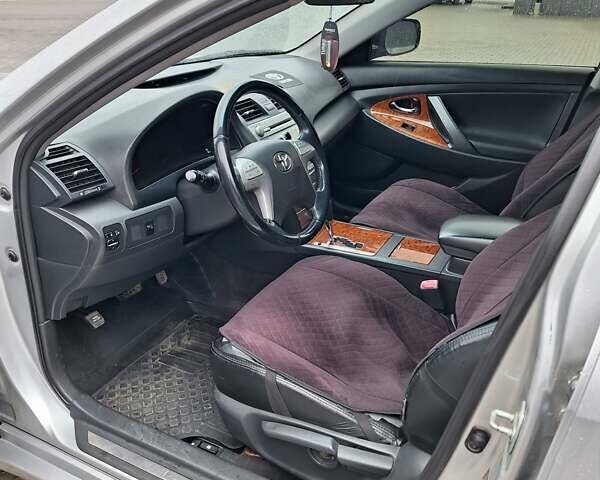 Тойота Камри, объемом двигателя 2.4 л и пробегом 251 тыс. км за 8700 $, фото 33 на Automoto.ua