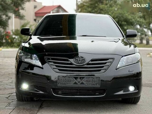 Тойота Камри, объемом двигателя 3.5 л и пробегом 350 тыс. км за 9300 $, фото 2 на Automoto.ua