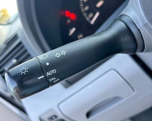 Тойота Камри, объемом двигателя 0 л и пробегом 260 тыс. км за 8700 $, фото 22 на Automoto.ua