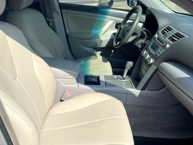 Тойота Камри, объемом двигателя 2.4 л и пробегом 287 тыс. км за 7300 $, фото 8 на Automoto.ua