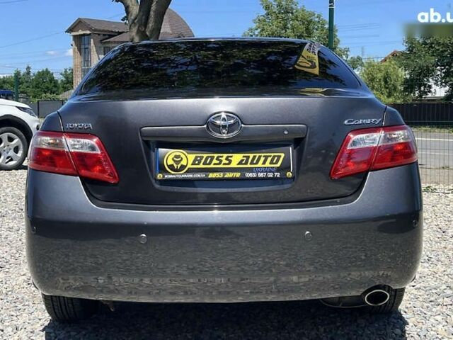 Тойота Камри, объемом двигателя 0 л и пробегом 247 тыс. км за 9200 $, фото 4 на Automoto.ua