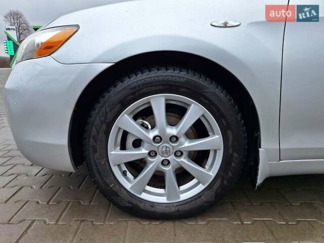 Тойота Камри, объемом двигателя 2.4 л и пробегом 251 тыс. км за 8700 $, фото 9 на Automoto.ua