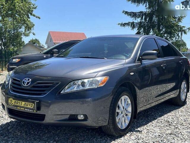 Тойота Камри, объемом двигателя 0 л и пробегом 247 тыс. км за 9200 $, фото 2 на Automoto.ua