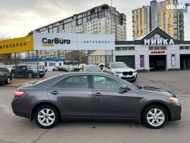 Тойота Камри, объемом двигателя 0 л и пробегом 228 тыс. км за 9500 $, фото 11 на Automoto.ua
