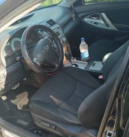 Тойота Камри, объемом двигателя 2.5 л и пробегом 200 тыс. км за 8000 $, фото 2 на Automoto.ua