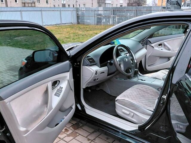Тойота Камри, объемом двигателя 2.5 л и пробегом 252 тыс. км за 9300 $, фото 9 на Automoto.ua