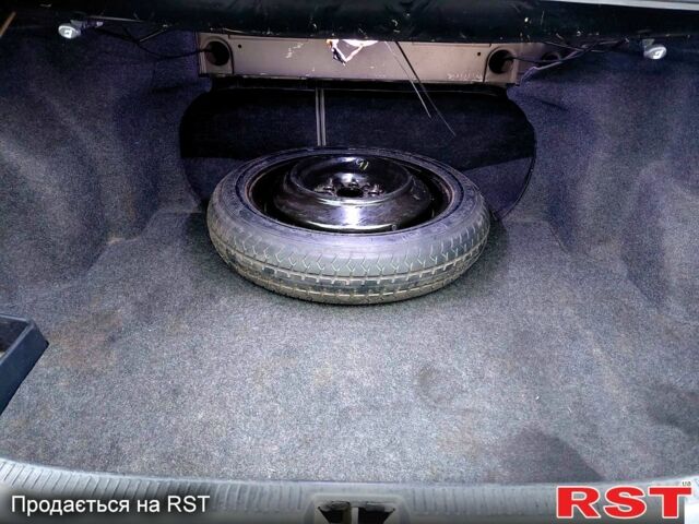 Тойота Камри, объемом двигателя 2.5 л и пробегом 252 тыс. км за 9300 $, фото 12 на Automoto.ua