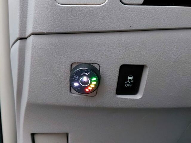 Тойота Камри, объемом двигателя 2.5 л и пробегом 252 тыс. км за 9300 $, фото 10 на Automoto.ua