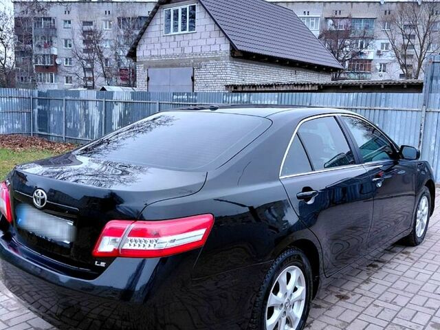 Тойота Камри, объемом двигателя 2.5 л и пробегом 252 тыс. км за 9300 $, фото 4 на Automoto.ua